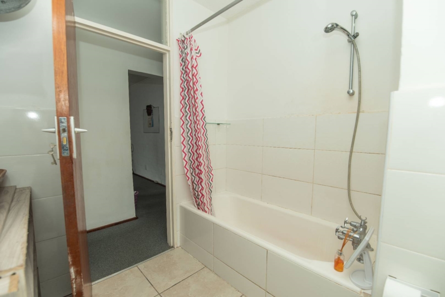 2 Bedroom Property for Sale in Humewood Eastern Cape